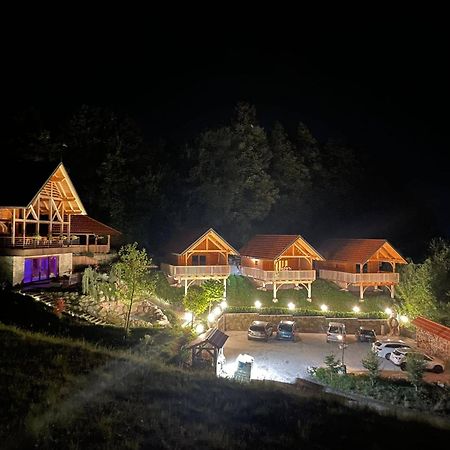 Resort Pri Hrastu Камнік Екстер'єр фото