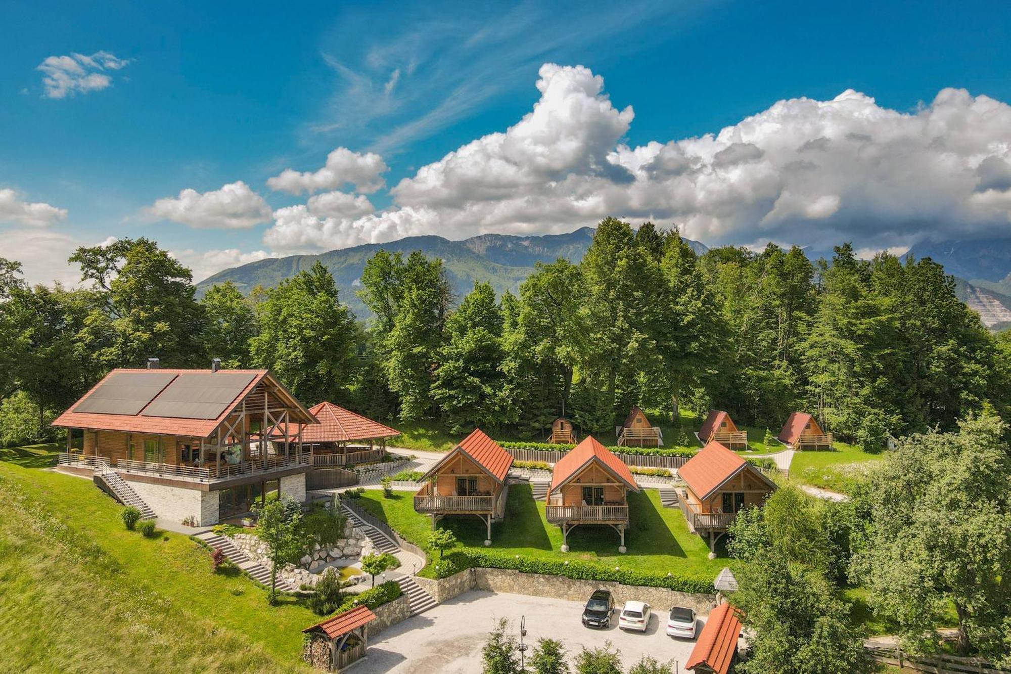 Resort Pri Hrastu Камнік Екстер'єр фото