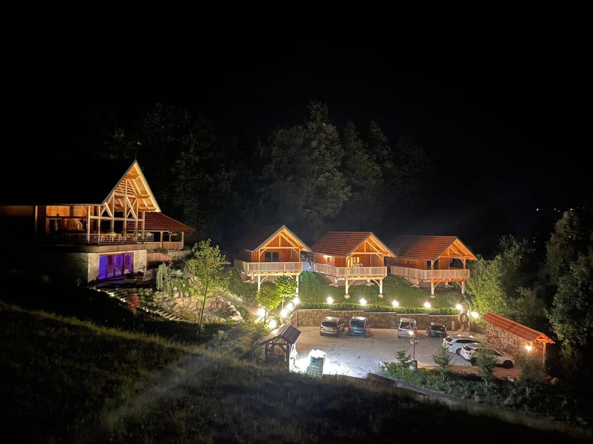 Resort Pri Hrastu Камнік Екстер'єр фото
